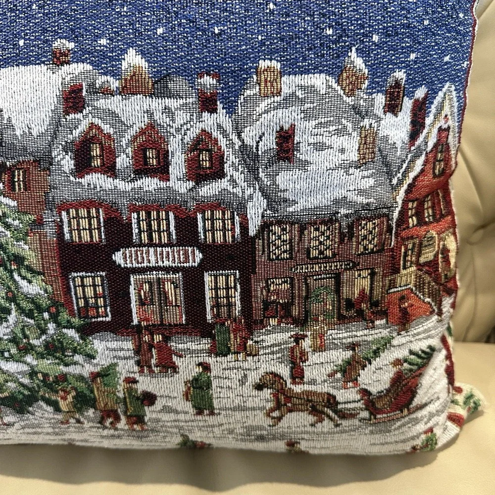 Vintage Christmas Embroidered Tapestry Throw Pillow 18 Inch Winter Town‎ Scene